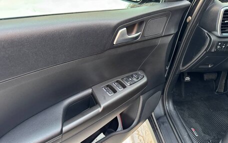 KIA Sportage IV рестайлинг, 2016 год, 2 200 000 рублей, 13 фотография