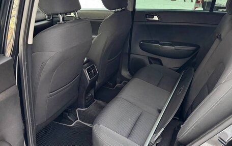 KIA Sportage IV рестайлинг, 2016 год, 2 200 000 рублей, 12 фотография