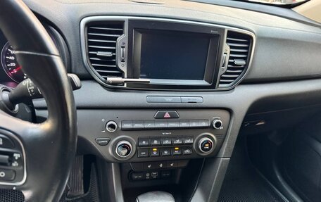 KIA Sportage IV рестайлинг, 2016 год, 2 200 000 рублей, 14 фотография