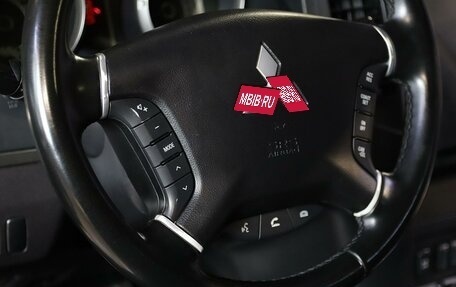 Mitsubishi Pajero IV, 2011 год, 1 729 000 рублей, 8 фотография