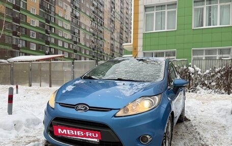 Ford Fiesta, 2011 год, 750 000 рублей, 2 фотография