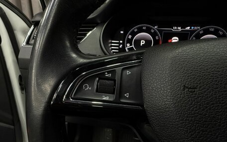 Skoda Octavia, 2019 год, 1 819 888 рублей, 8 фотография