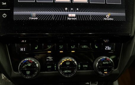 Skoda Octavia, 2019 год, 1 819 888 рублей, 12 фотография