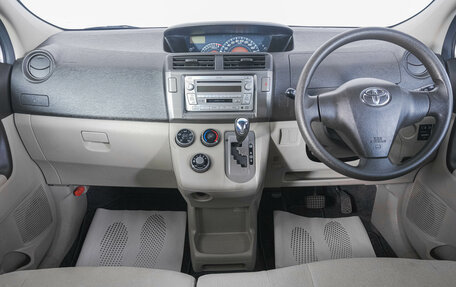 Toyota Passo Sette, 2009 год, 949 000 рублей, 12 фотография