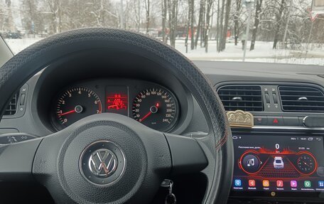 Volkswagen Polo VI (EU Market), 2013 год, 680 000 рублей, 6 фотография