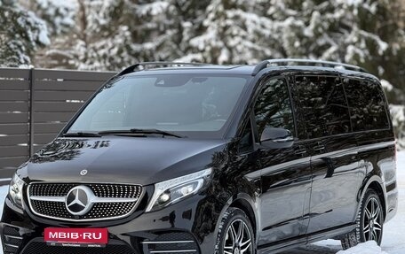 Mercedes-Benz V-Класс, 2020 год, 5 690 000 рублей, 1 фотография