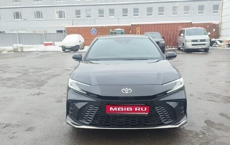 Toyota Camry, 2025 год, 3 600 000 рублей, 1 фотография