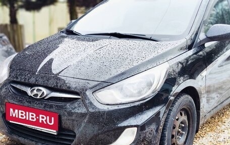 Hyundai Solaris II рестайлинг, 2014 год, 790 000 рублей, 2 фотография