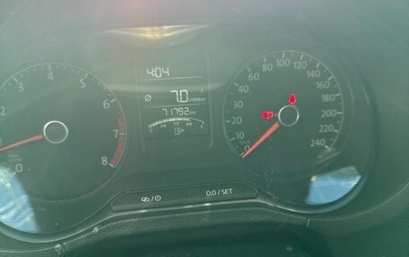 Volkswagen Polo VI (EU Market), 2018 год, 700 000 рублей, 6 фотография