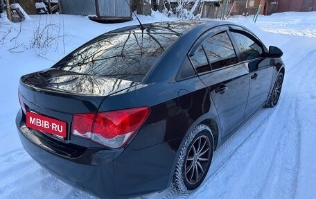 Chevrolet Cruze II, 2010 год, 490 000 рублей, 5 фотография