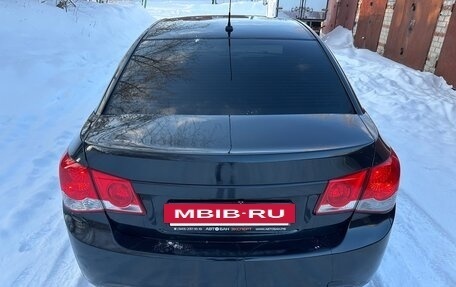 Chevrolet Cruze II, 2010 год, 490 000 рублей, 4 фотография