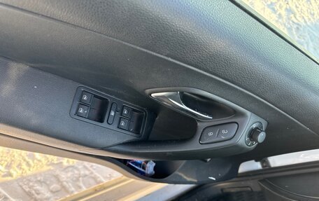 Volkswagen Polo VI (EU Market), 2018 год, 700 000 рублей, 10 фотография