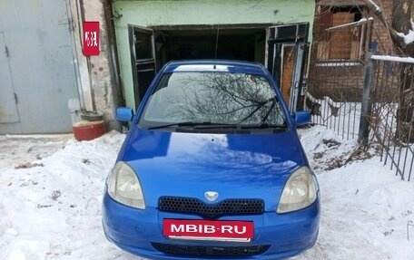 Toyota Vitz, 2001 год, 370 000 рублей, 3 фотография