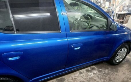 Toyota Vitz, 2001 год, 370 000 рублей, 20 фотография