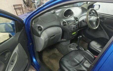 Toyota Vitz, 2001 год, 370 000 рублей, 27 фотография