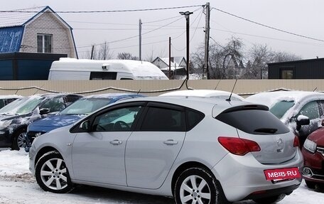 Opel Astra J, 2010 год, 599 000 рублей, 4 фотография