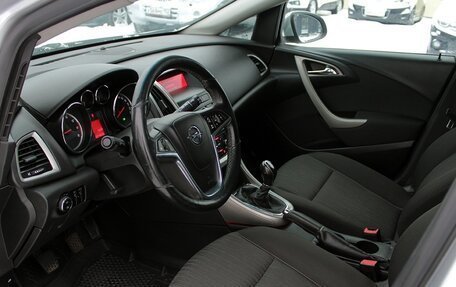 Opel Astra J, 2010 год, 599 000 рублей, 5 фотография