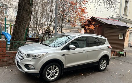 Ford Kuga III, 2018 год, 1 750 000 рублей, 2 фотография