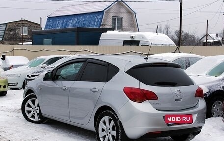 Opel Astra J, 2010 год, 599 000 рублей, 15 фотография