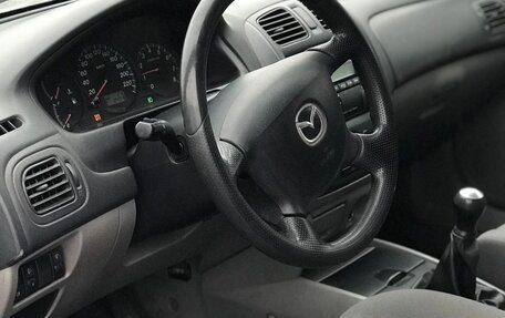 Mazda 323, 2001 год, 115 000 рублей, 7 фотография