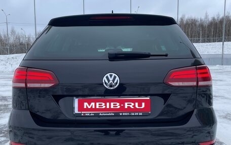 Volkswagen Golf VII, 2019 год, 1 430 000 рублей, 2 фотография