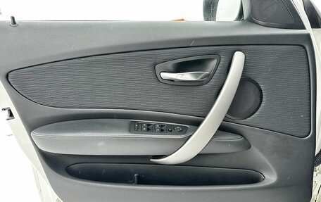 BMW 1 серия, 2011 год, 970 000 рублей, 10 фотография