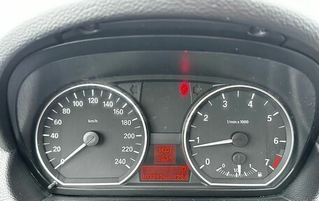 BMW 1 серия, 2011 год, 970 000 рублей, 16 фотография