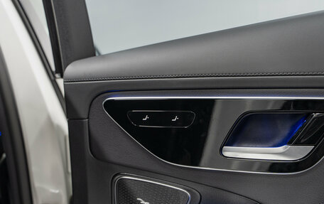 Mercedes-Benz C-Класс, 2024 год, 5 670 000 рублей, 28 фотография