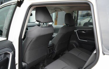 Toyota RAV4, 2019 год, 2 870 000 рублей, 13 фотография