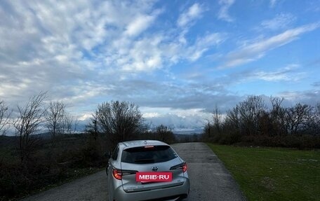 Toyota Corolla, 2020 год, 2 250 000 рублей, 2 фотография