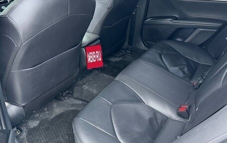 Toyota Camry, 2021 год, 2 140 000 рублей, 6 фотография