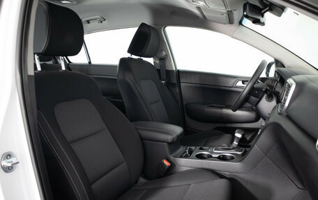 KIA Sportage IV рестайлинг, 2019 год, 1 799 000 рублей, 20 фотография