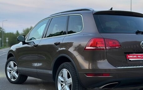 Volkswagen Touareg III, 2012 год, 2 000 000 рублей, 4 фотография