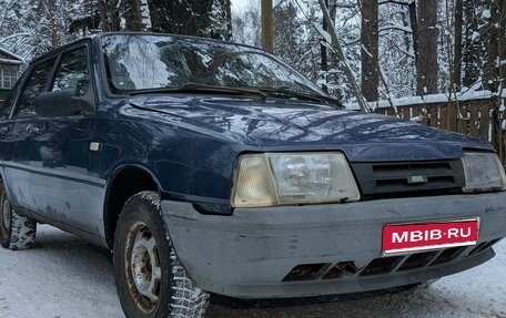 ИЖ 2126 «Ода», 2002 год, 74 000 рублей, 1 фотография