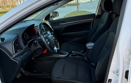 Hyundai Elantra VI рестайлинг, 2018 год, 1 099 000 рублей, 3 фотография