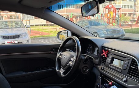 Hyundai Elantra VI рестайлинг, 2018 год, 1 099 000 рублей, 18 фотография