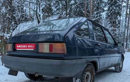 ИЖ 2126 «Ода», 2002 год, 74 000 рублей, 6 фотография