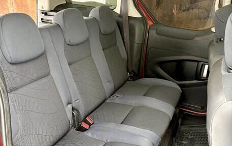 Peugeot Partner II рестайлинг 2, 2010 год, 690 000 рублей, 13 фотография