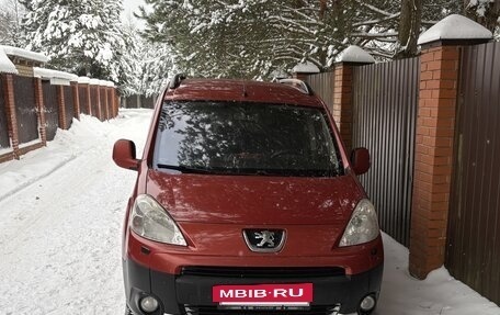 Peugeot Partner II рестайлинг 2, 2010 год, 690 000 рублей, 5 фотография