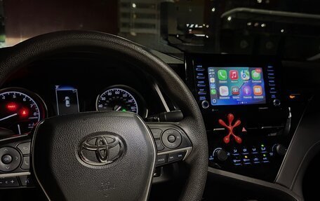 Toyota Camry, 2020 год, 2 890 000 рублей, 4 фотография