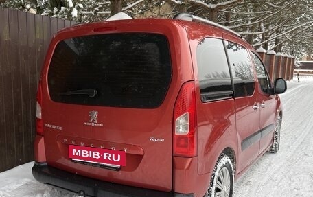 Peugeot Partner II рестайлинг 2, 2010 год, 690 000 рублей, 9 фотография