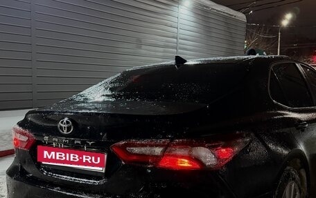 Toyota Camry, 2020 год, 2 890 000 рублей, 2 фотография