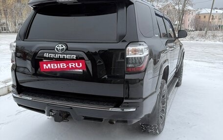 Toyota 4Runner V, 2011 год, 3 600 000 рублей, 4 фотография