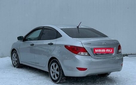 Hyundai Solaris II рестайлинг, 2014 год, 840 000 рублей, 7 фотография