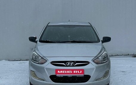 Hyundai Solaris II рестайлинг, 2014 год, 840 000 рублей, 2 фотография