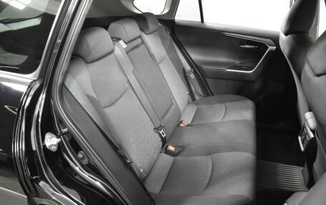 Toyota RAV4, 2021 год, 3 879 200 рублей, 7 фотография