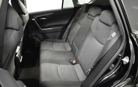 Toyota RAV4, 2021 год, 3 879 200 рублей, 9 фотография