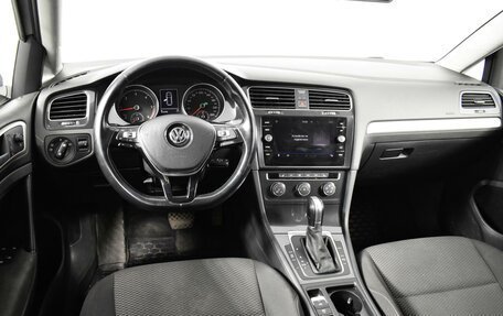 Volkswagen Golf VII, 2017 год, 1 090 000 рублей, 6 фотография