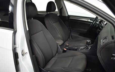 Volkswagen Golf VII, 2017 год, 1 090 000 рублей, 8 фотография