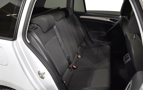 Volkswagen Golf VII, 2017 год, 1 090 000 рублей, 7 фотография